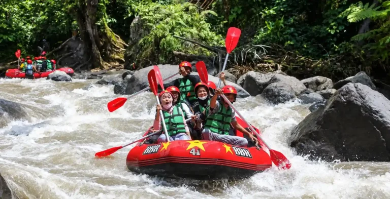 What to Wear for Rafting in Bali What to Bring & Avoid